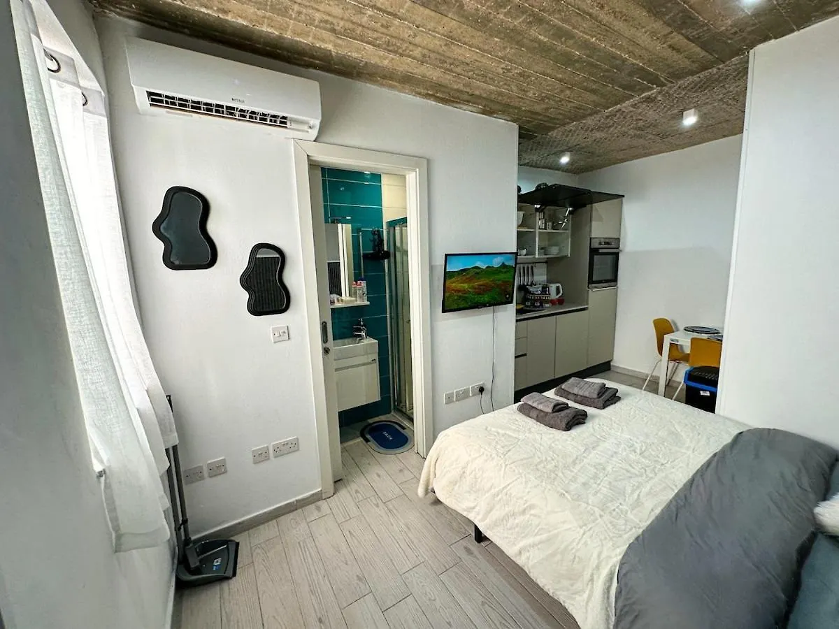 Appartement Paceville - 4B - Studio Near Nightlife Zone San Ġiljan